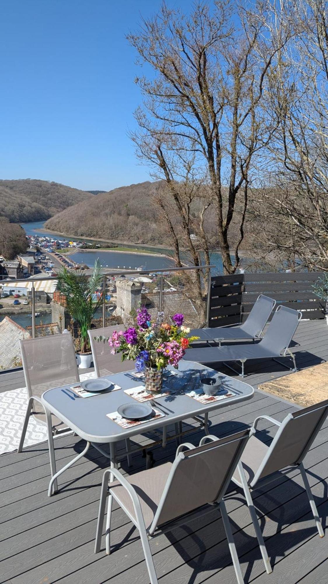The Hillocks, Looe - Two Bedroom House With Fabulous Views Of Looe Town And Harbour Luaran gambar